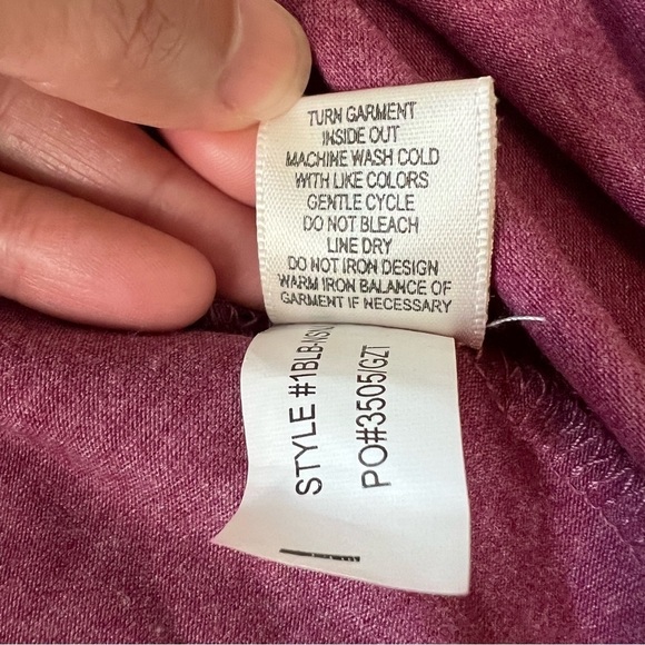 2/$30 Self Esteem Long Sleeve Flowy "LOVE" blouse top SZ L NWT - Picture 8 of 12